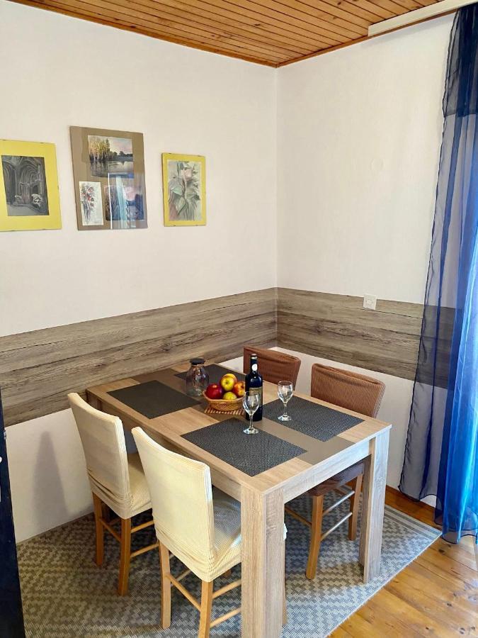 מרינה Apartmani Ines מראה חיצוני תמונה